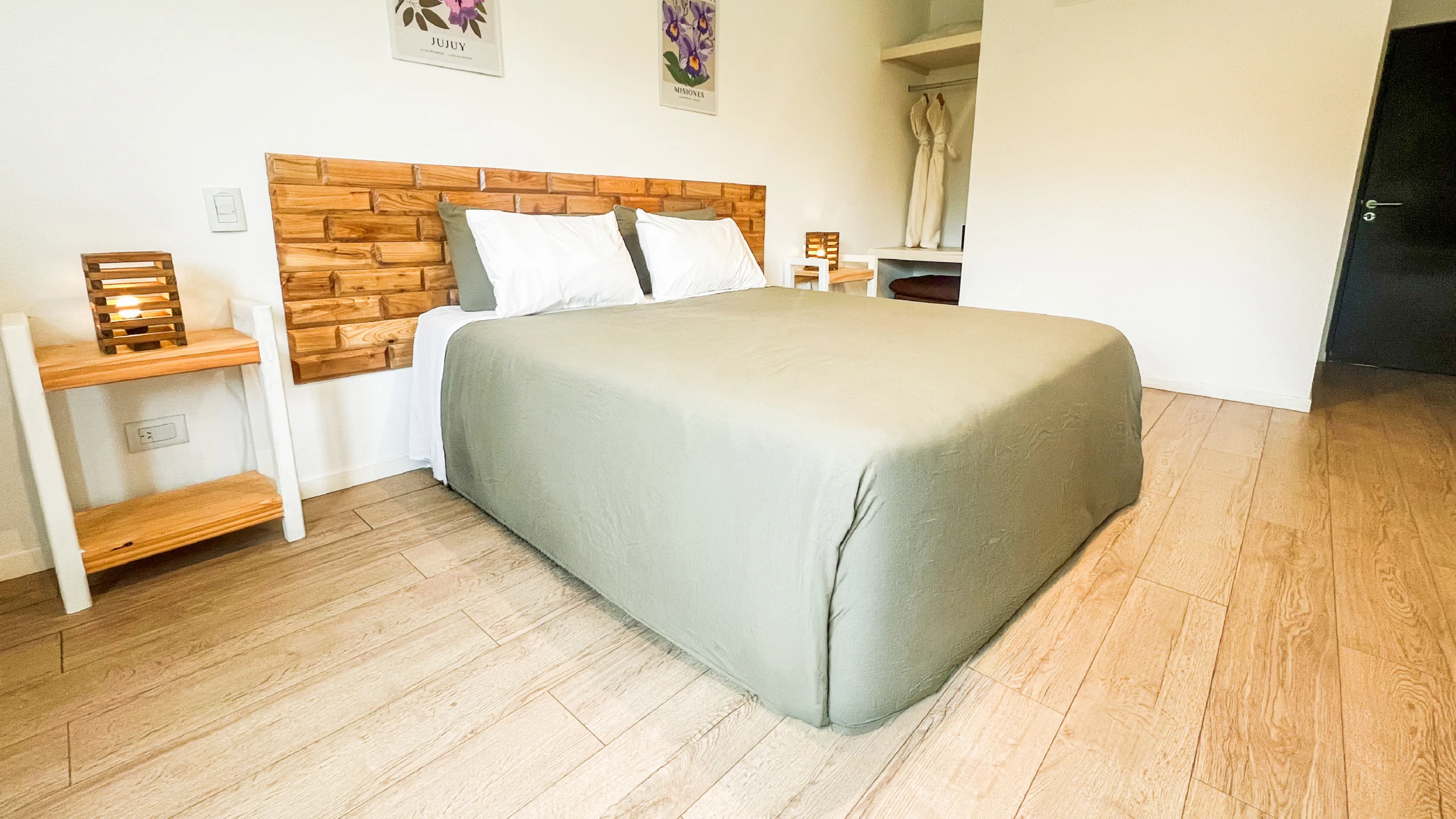 7-Habitacion-Wellness-Amplia-Con-Smart-TV-Y-Aire-Acondicionado
