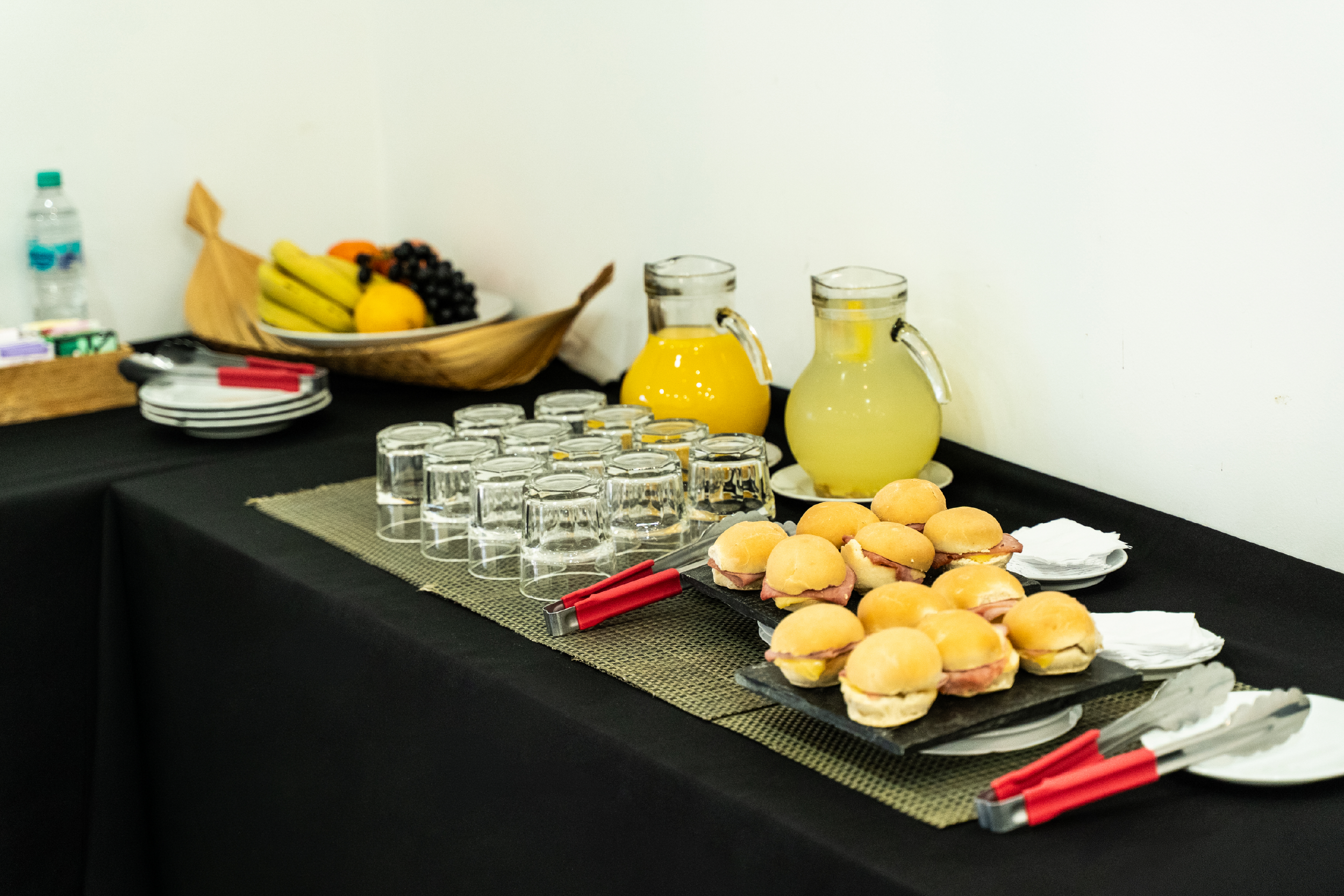 Catering-Coffee-Break-Salones-Alamo-Y-Ceibo-Delta-Eco